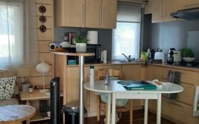 Mobile Home dans Camping Saint Pierre Des Horts