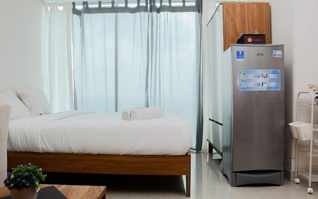 Comfy and Warm Studio Grand Kamala Lagoon Apartment