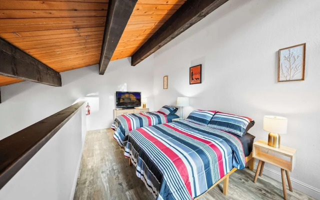 Kingswood Village Escape For 4