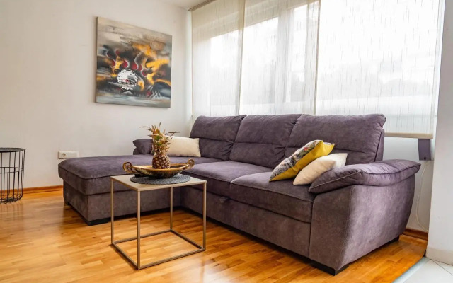 Adria Split Apartment