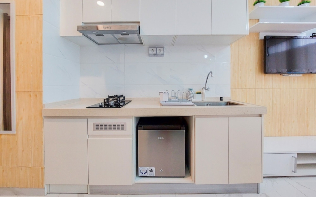 Relaxing Studio Room At Sky House Bsd Apartment
