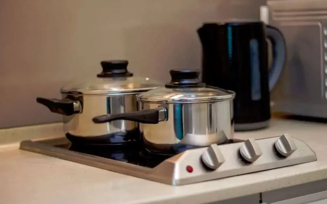 Swiss Garden Residence by Urban Suites