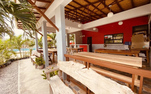 Cerca Parola beach resort