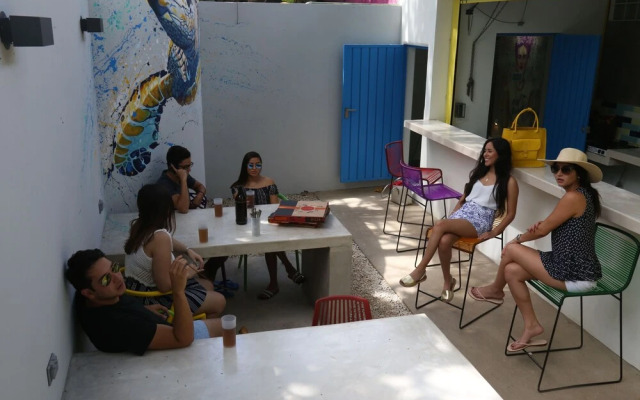 Hostel Tropico 20º OceanFront