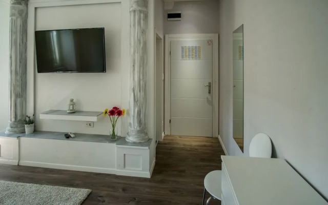 JR Luxury Guesthouse