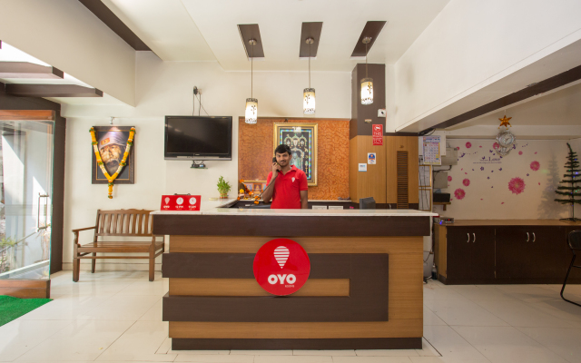 OYO 11601 Hotel Karishma