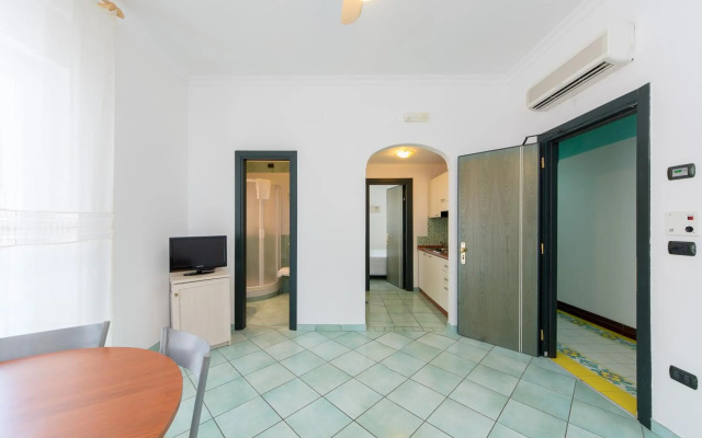 La Residenza Aparthotel