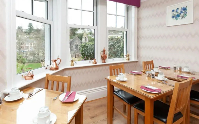 The Ravenswood B&B