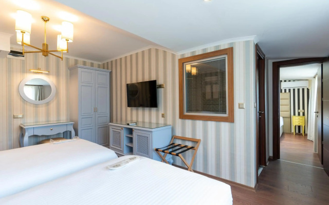 Motali Life Hotel
