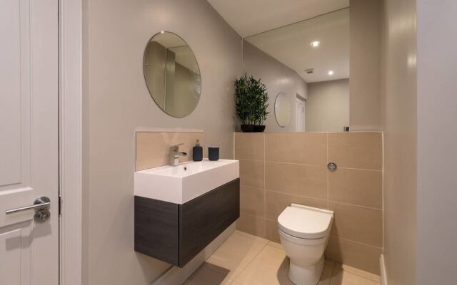 Super Central Luxury Edinburgh Apartment