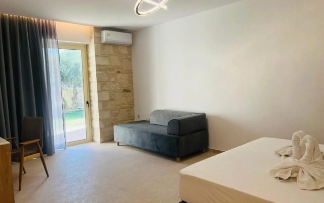 Lili Hotel