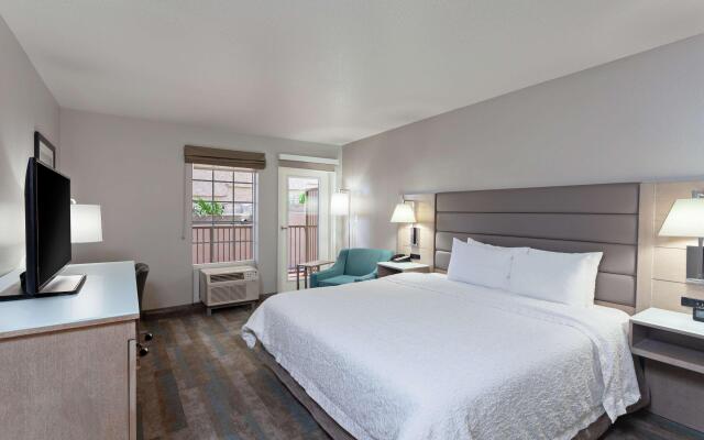 Hampton Inn & Suites Hermosa Beach