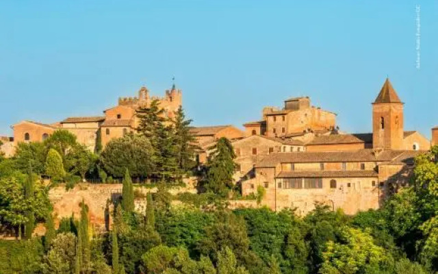 Steccaia Holiday Home