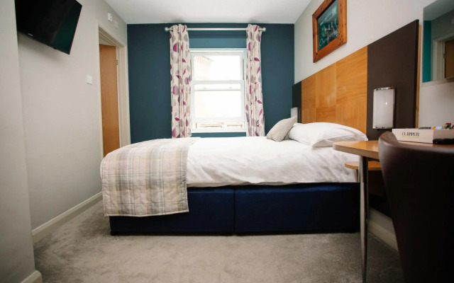 Corner House Hotel