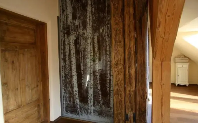 Laitse Granite Villa