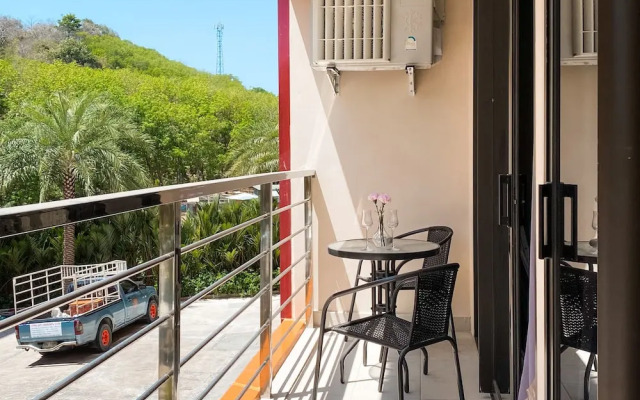 Naiharn Sea Apartment