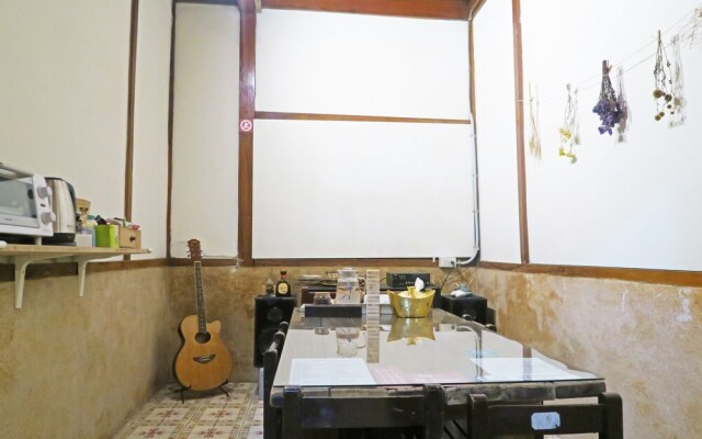 The Old House Chiayi B&B