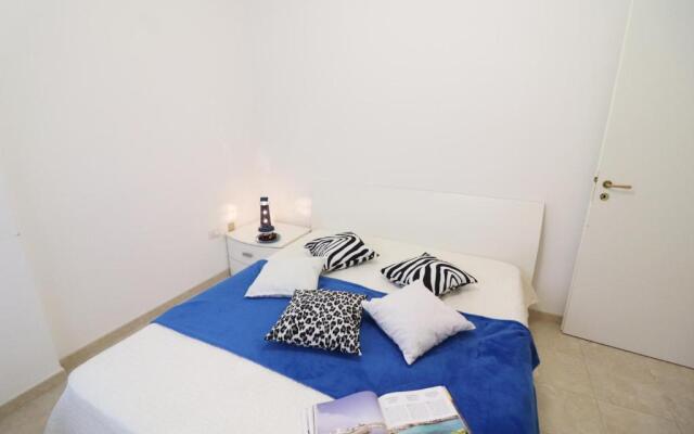 "holiday Home \"angel\" in Otranto, Apartment With 4 Beds, With sea View."