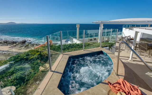 Oceans Mooloolaba