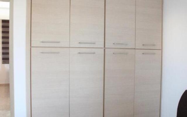 Lovely 2 bedroom ground floor apartment