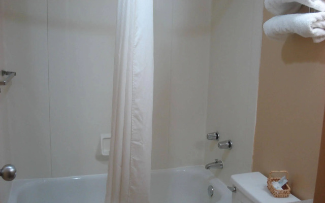 Budget Inn Bath