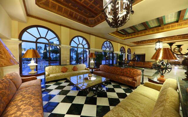 Отель Iberostar Waves Málaga Playa