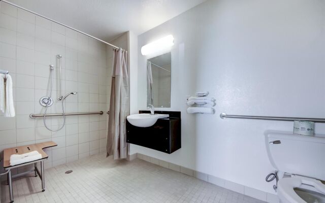 Regency Inn