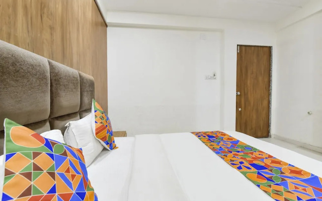 Fabhotel Maan Palace