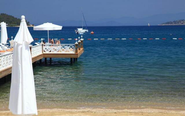 Grand Yazici Torba Beach