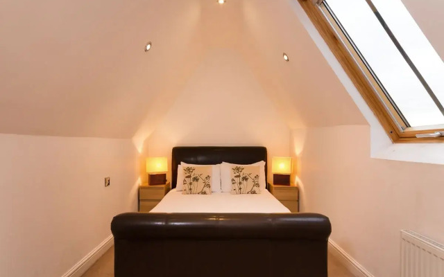 Lincoln House Hotel
