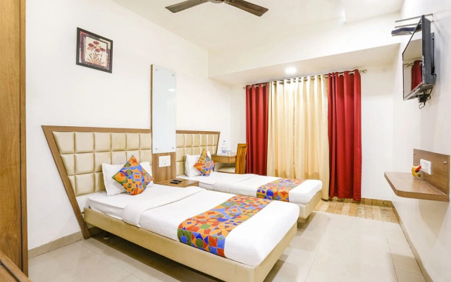 Fabhotel Candor Amigo