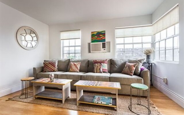 927 Jefferson Suites