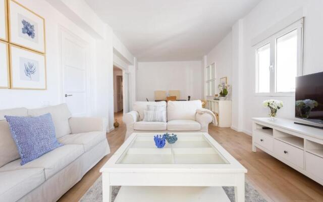 FARO Family Home by Cadiz4Rentals