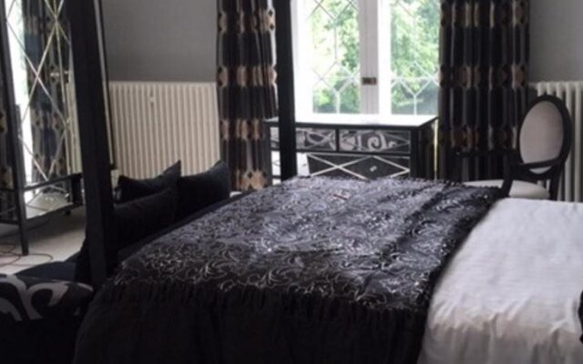 Hardwicke Hall Manor Hotel