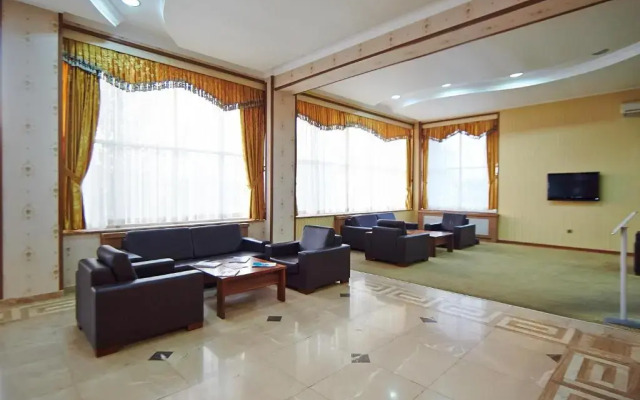 Grand Nakhchivan Hotel