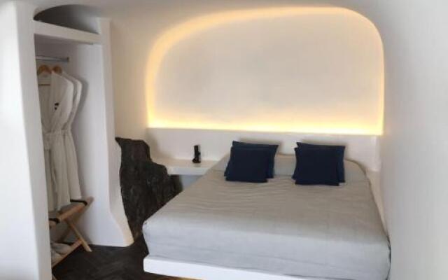 Altana Cliffside Villas