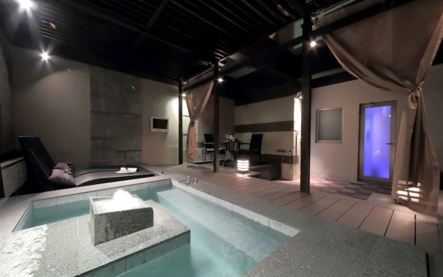 Design Hotel W Zip Club - Adults Only