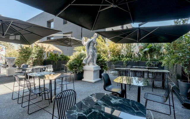 Collini Rooms