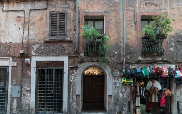 Sleep in the Clouds near Piazza Navona