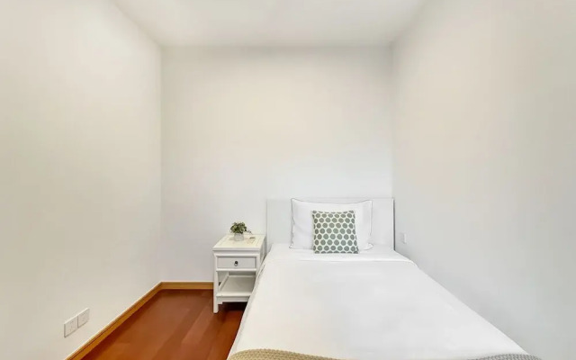 Tyms 2BR  with Kitchen Line2