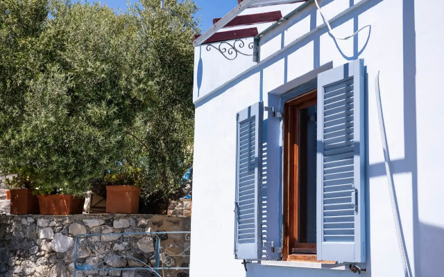 Sarakinas Residences