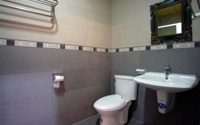 Li Ting B&B