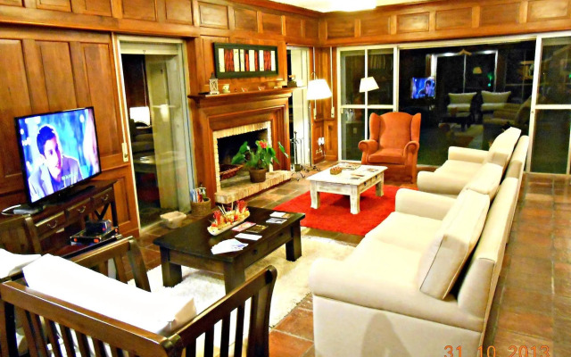 Petit Château Hotel Boutique
