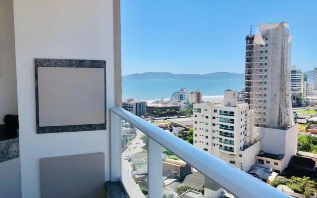 Apartamento Itapema, a 10 minutos do Mar MeiaPraia