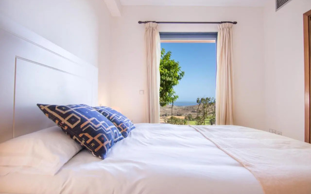Salobre Villa, 5pax, pool and great views