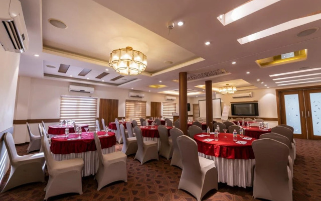 Click Hotel Nashik