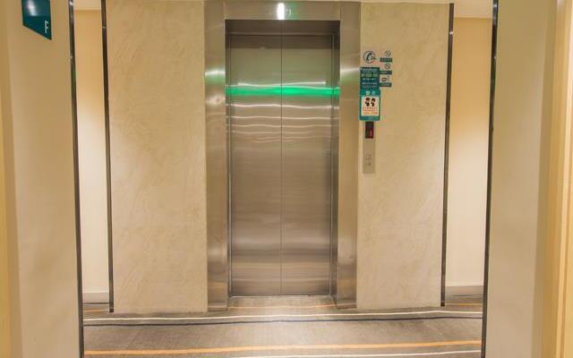City Comfort Inn Wuhan Huanghe Tower Shouyi Metro