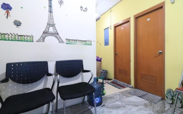 Eiffel Residence Batu Tulis 35A1 by ZUZU