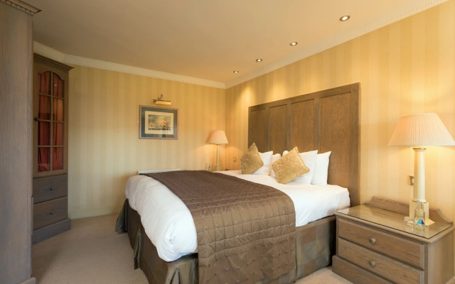 Connemara Coast Hotel