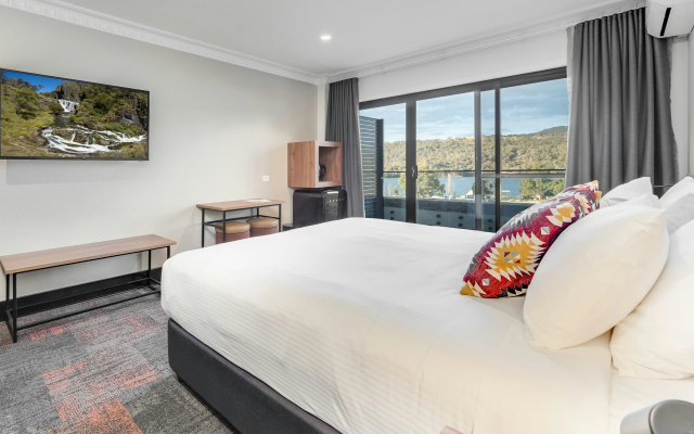 Banjo Paterson Inn – Guest Rooms – Jindabyne